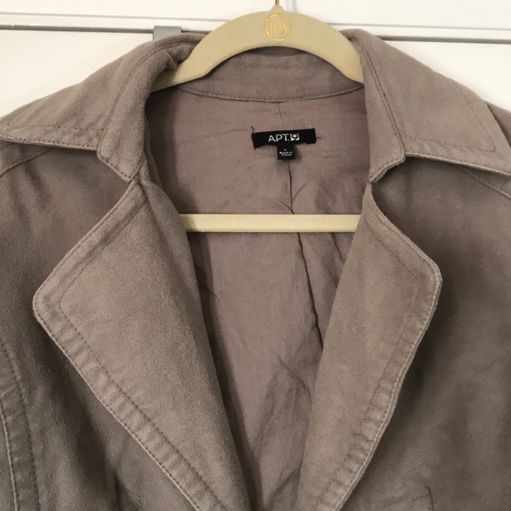 Gray Jacket - Picture 3 of 5